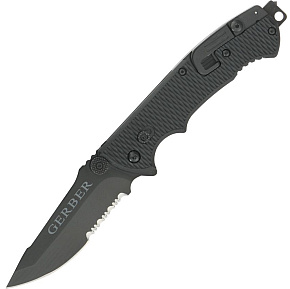 Gerber Hinderer CLS (Combat Life Saver)