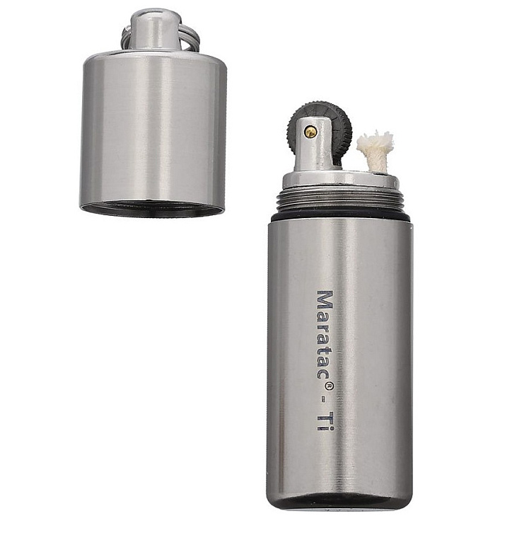 Maratac Benzínový zapalovač na klíče velký s příslušenstvím, Titan