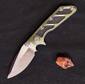 Microtech D.O.C. 2013 Green Satin Standard
