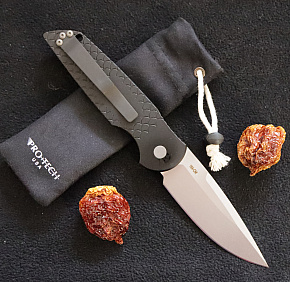 Pro-Tech Tactical Response 3 Fish Scale Handle Stonewash Blade