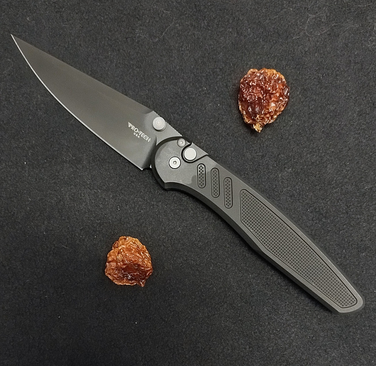 Pro-Tech Avalon Black Aluminium Handle DLC MagnaCut