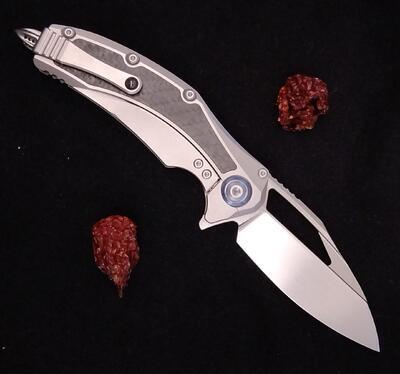 Microtech Matrix Framelock Carbon Fiber Inlay Titanium Handle - 2